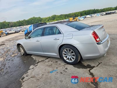 Drugie zdjęcie samochodu z przodu: 2012 CHRYSLER 300 LIMITED VIN:2C3CCACG7CH199443 - miniatura