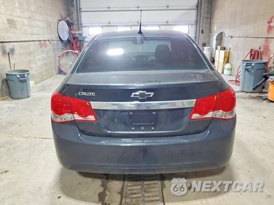 Zdjęcie 6 z 12 samochodu: 2011 CHEVROLET CRUZE LS VIN:1G1PD5SH2B7234372 - miniatura