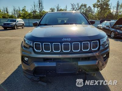 Piąte zdjęcie samochodu w środku: 2022 JEEP COMPASS LATITUDE VIN:3C4NJDBB7NT107033 - miniatura