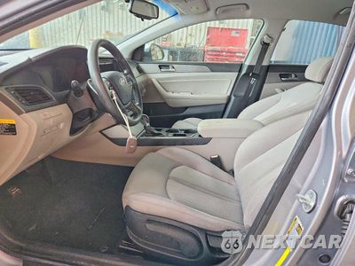 Zdjęcie 7 z 12 samochodu: 2016 HYUNDAI SONATA HYBRID SE VIN:KMHE24L11GA008765 - miniatura