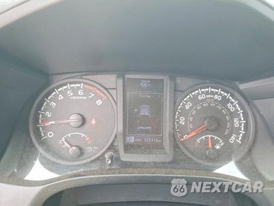 Zdjęcie 9 z 12 samochodu: 2018 TOYOTA TACOMA SR V6 VIN:3TMCZ5AN4JM167504 - miniatura