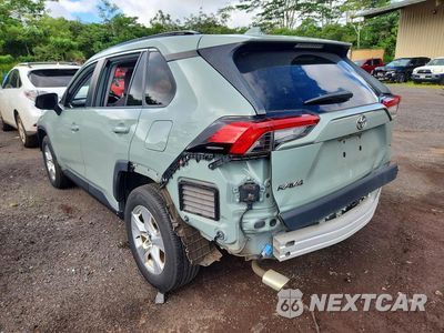 Drugie zdjęcie samochodu z przodu: 2020 TOYOTA RAV4 XLE VIN:JTMW1RFV5LD058648 - miniatura