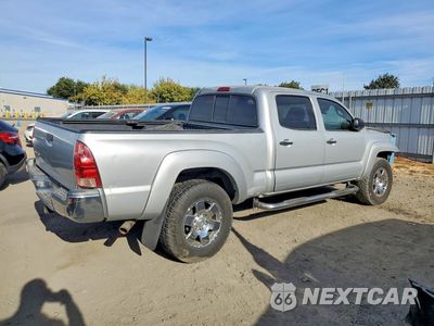 Trzecie zdjęcie samochodu z tyłu: 2005 TOYOTA TACOMA DOUBLE CAB PRERUNNER LONG BED VIN:5TEKU72N35Z083994 - miniatura
