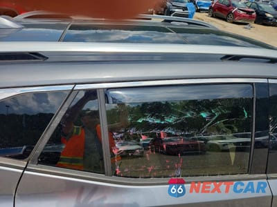 Zdjęcie 13 z 14 samochodu: 2020 GMC TERRAIN DENALI VIN:3GKALXEX6LL129706 - miniatura