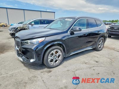 2025 BMW X1 XDRIVE28I WBX73EF06S5261104 - główne zdjęcie licytacji z USA - miniatura