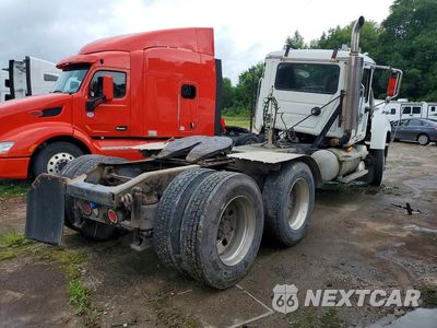 Trzecie zdjęcie samochodu z tyłu: 2007 MACK CHN613 SEMI TRUCK VIN:1M1AJ06Y07N011141 - miniatura