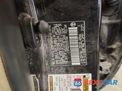 Zdjęcie 12 z 12 samochodu: 2005 TOYOTA COROLLA LE VIN:JTDBR32EX50057368 - miniatura