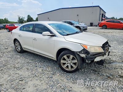 Czwarte zdjęcie samochodu z boku: 2013 BUICK LACROSSE VIN:1G4GC5E34DF140976 - miniatura