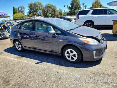 Czwarte zdjęcie samochodu z boku: 2012 TOYOTA PRIUS FOUR VIN:JTDKN3DU3C1608585 - miniatura