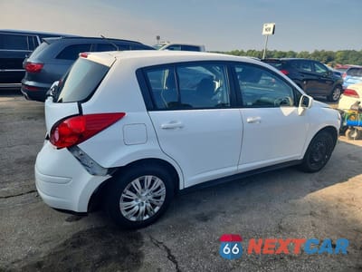 Trzecie zdjęcie samochodu z tyłu: 2011 NISSAN VERSA 1.8 S VIN:3N1BC1CP3BL364386 - miniatura