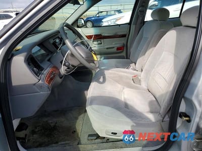 Zdjęcie 7 z 12 samochodu: 2002 MERCURY GRAND MARQUIS GS VIN:2MEFM74W92X653533 - miniatura