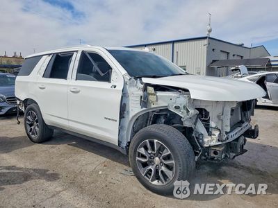 Czwarte zdjęcie samochodu z boku: 2022 CHEVROLET TAHOE K1500 LT VIN:1GNSKNKD1NR359741 - miniatura