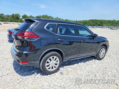 Trzecie zdjęcie samochodu z tyłu: 2019 NISSAN ROGUE S VIN:5N1AT2MT1KC781099 - miniatura
