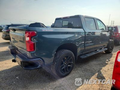 Trzecie zdjęcie samochodu z tyłu: 2026 CHEVROLET SILVERADO K1500 LT TRAIL BOSS VIN:3GCUKFED6TG168820 - miniatura