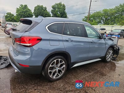 Trzecie zdjęcie samochodu z tyłu: 2021 BMW X1 XDRIVE28I VIN:WBXJG9C01M5T74807 - miniatura
