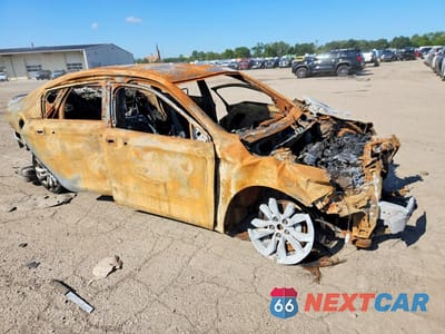 Czwarte zdjęcie samochodu z boku: 2017 CHEVROLET IMPALA LT VIN:2G1105S37H9155518 - miniatura