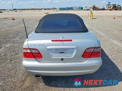Zdjęcie 6 z 12 samochodu: 2003 MERCEDES-BENZ CLK 430 VIN:WDBLK70G63T138012 - miniatura