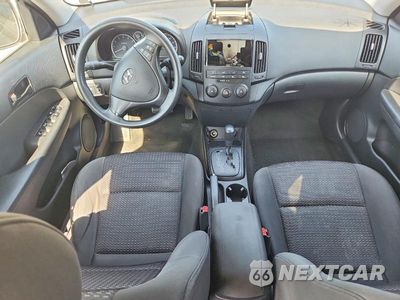 Zdjęcie 8 z 12 samochodu: 2012 HYUNDAI ELANTRA TOURING GLS VIN:KMHDB8AE0CU149103 - miniatura