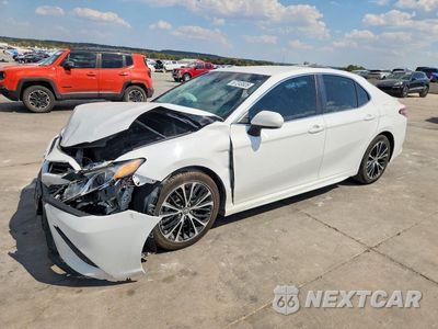 2018 TOYOTA CAMRY SE 4T1B11HK9JU053786 - główne zdjęcie licytacji z USA - miniatura