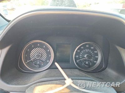 Zdjęcie 9 z 12 samochodu: 2019 HYUNDAI ELANTRA SE VIN:5NPD74LF6KH447233 - miniatura