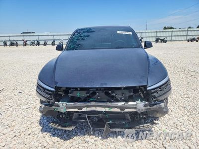 Piąte zdjęcie samochodu w środku: 2026 TESLA MODEL Y VIN:7SAYGDED6TA648062 - miniatura