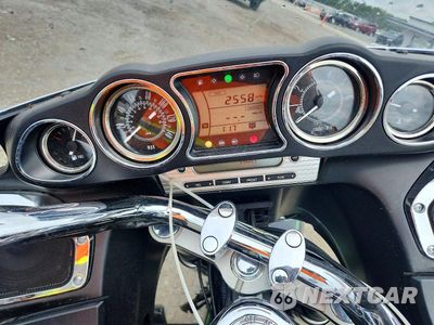 Zdjęcie 7 z 9 samochodu: 2015 KAWASAKI VN1700 B VIN:JKBVNRB1XFA010593 - miniatura