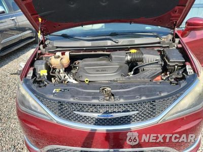 Zdjęcie 12 z 13 samochodu: 2019 CHRYSLER PACIFICA TOURING L VIN:2C4RC1BG5KR651163 - miniatura