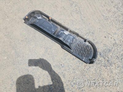 Zdjęcie 12 z 13 samochodu: 2013 NISSAN TITAN SV VIN:1N6BA0CA0DN300010 - miniatura