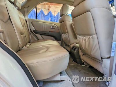 Zdjęcie 11 z 13 samochodu: 2002 LEXUS ES 300 VIN:JTJHF10U820271057 - miniatura