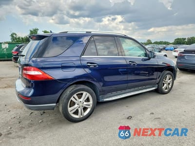 Trzecie zdjęcie samochodu z tyłu: 2013 MERCEDES-BENZ ML 350 VIN:4JGDA5JB8DA166788 - miniatura