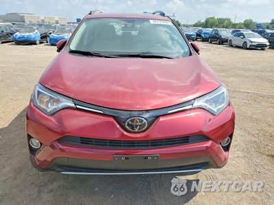 Piąte zdjęcie samochodu w środku: 2018 TOYOTA RAV4 XLE VIN:2T3RFREV7JW712730 - miniatura