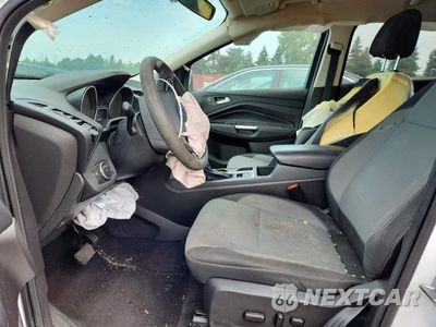 Zdjęcie 7 z 12 samochodu: 2017 FORD ESCAPE SE VIN:1FMCU9GD7HUD07390 - miniatura