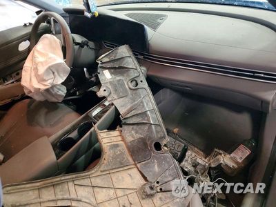Zdjęcie 8 z 13 samochodu: 2023 HYUNDAI ELANTRA SEL VIN:5NPLS4AG7PH111426 - miniatura