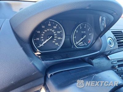 Zdjęcie 9 z 12 samochodu: 2011 BMW 128 I VIN:WBAUP7C50BVM54314 - miniatura