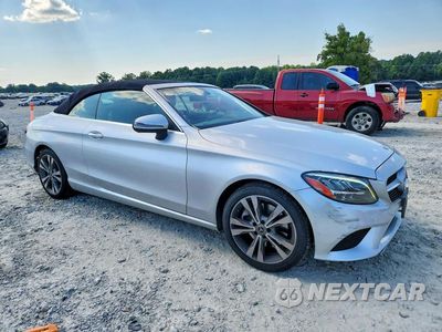 Czwarte zdjęcie samochodu z boku: 2019 MERCEDES-BENZ C 300 4MATIC VIN:WDDWK8EB4KF775937 - miniatura