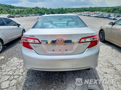 Zdjęcie 6 z 12 samochodu: 2014 TOYOTA CAMRY XLE VIN:4T4BF1FK8ER369633 - miniatura
