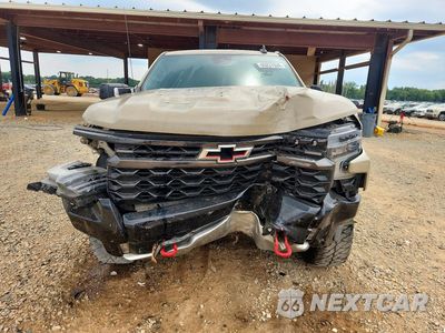 Piąte zdjęcie samochodu w środku: 2023 CHEVROLET SILVERADO K1500 ZR2 VIN:3GCUDHEL6PG150210 - miniatura