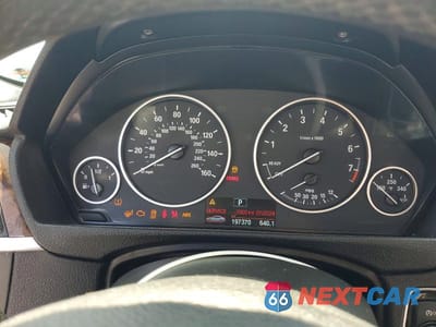Zdjęcie 9 z 12 samochodu: 2014 BMW 328 I SULEV VIN:WBA3C1C56EK109685 - miniatura