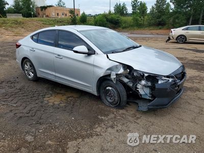 Czwarte zdjęcie samochodu z boku: 2019 HYUNDAI ELANTRA SE VIN:5NPD84LF1KH468035 - miniatura