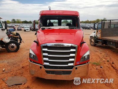 Piąte zdjęcie samochodu w środku: 2024 FREIGHTLINER CASCADIA 126 SEMI TRUCK VIN:3AKJHLDR8RSVJ4548 - miniatura