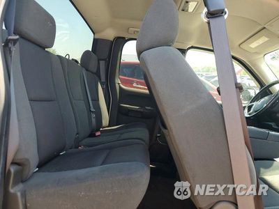 Zdjęcie 10 z 12 samochodu: 2009 GMC SIERRA K2500 SLE VIN:1GTHK59KX9E108074 - miniatura