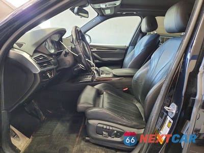 Zdjęcie 7 z 13 samochodu: 2017 BMW X5 SDRIVE35I VIN:5UXKR2C39H0U21984 - miniatura