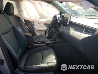 Zdjęcie 7 z 13 samochodu: 2026 TOYOTA COROLLA CROSS XLE VIN:7MUDAABG2TV149256 - miniatura