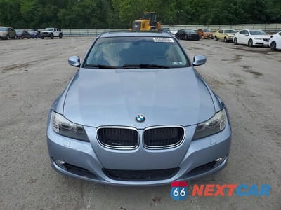 Piąte zdjęcie samochodu w środku: 2011 BMW 328 XI SULEV VIN:WBAPK5G54BNN80234 - miniatura