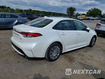 Trzecie zdjęcie samochodu z tyłu: 2021 TOYOTA COROLLA LE VIN:JTDEPMAEXMJ138177 - miniatura