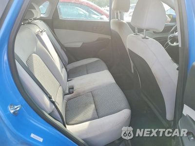 Zdjęcie 10 z 12 samochodu: 2022 HYUNDAI KONA SE VIN:KM8K22AB9NU842927 - miniatura