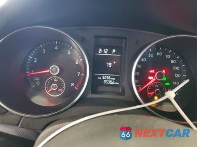 Zdjęcie 9 z 12 samochodu: 2011 VOLKSWAGEN JETTA S VIN:3VWPX7AJ0BM634237 - miniatura