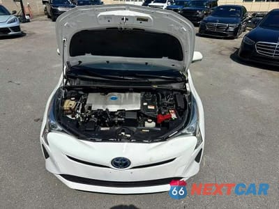 Zdjęcie 9 z 10 samochodu: 2018 TOYOTA PRIUS ONE VIN:JTDKBRFU9J3060117 - miniatura