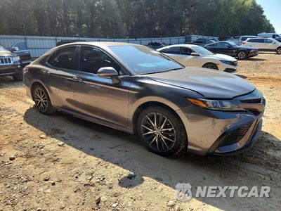 Czwarte zdjęcie samochodu z boku: 2022 TOYOTA CAMRY SE VIN:4T1G11AK7NU044008 - miniatura