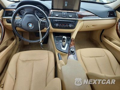 Zdjęcie 8 z 12 samochodu: 2013 BMW 328 XI VIN:WBA3B3G53DNR80808 - miniatura